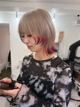 セミロング ❤️🔥ベージュカ ラー❤️🔥まゆかのヘアスタイル