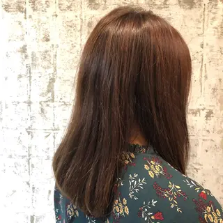 セミロング ZAZA ASAMIのヘアスタイル