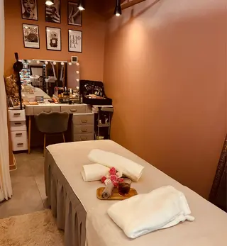 Paris神宮前店 リラク&エステのエステ・リラクイメージ