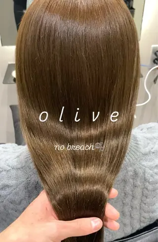 ロング オリーブ🌿ブリーチ なし◎Azusaのヘアスタイル