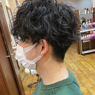ショート パーマ メンズ 原田 涼矢のヘアスタイル