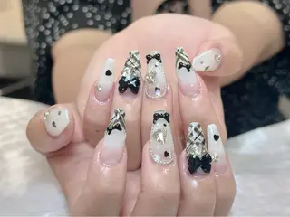 ネイル ハー ティエンのネイルデザイン