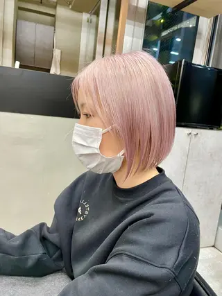 ショート カラー ブリーチ&髪質改善 TAIGAのヘアスタイル