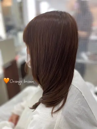 セミロング カラー 豊田 智美のヘアスタイル