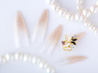 ネイル 💗🪽Tiary Nail🪽💗のネイルデザイン