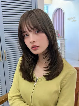 ミディアム 山崎 俊介のヘアスタイル