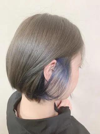 カラー 佐藤 舞のヘアスタイル