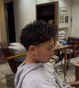ショート メンズショート メンズ特化パーマのヘアスタイル