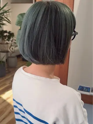ショート カラー 田室 和幸のヘアスタイル