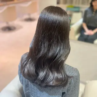 セミロング 佐々木 遥菜のヘアスタイル