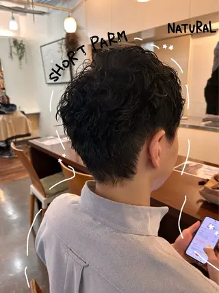 ショート パーマ 五十嵐 未悠のヘアスタイル