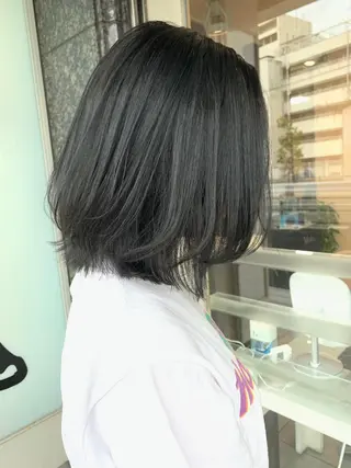 ミディアム レイヤー/艶髪カラー 森本くるみのヘアスタイル