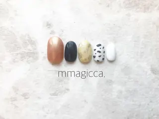ネイル mmagicca. 【 まじか. 】のネイルデザイン