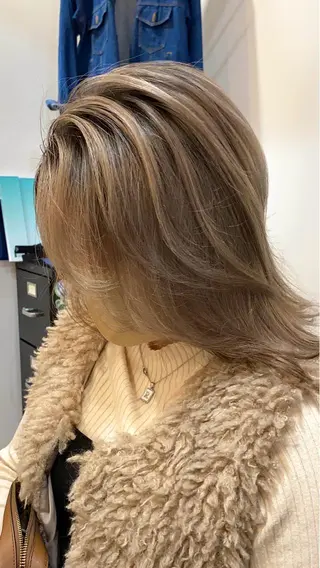 ミディアム カラー 馬場 涼平のヘアスタイル