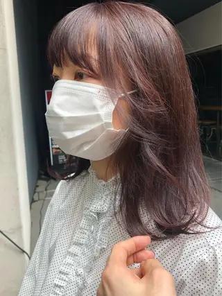 ミディアム ボブ/縮毛矯正/ レイヤー/塚田のヘアスタイル