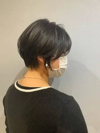 ショート 寺尾 綾乃のヘアスタイル