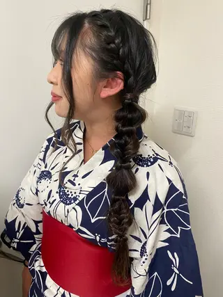ヘアアレンジ 天神最安値エクステ カラーレイヤーカットのヘアスタイル