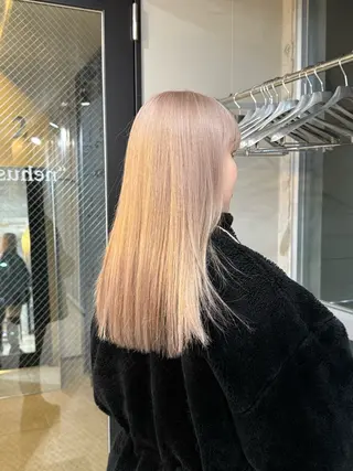 ミディアム カラー 【🥀履歴修正🥀】 ハイトーン職人/拓真のヘアスタイル