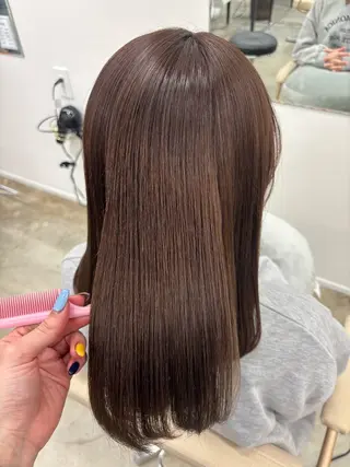 ミディアム 長岡 明音のヘアスタイル