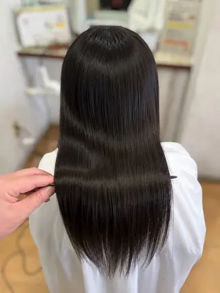 セミロング うねり・パサつき改善 山本翔大✨️のヘアスタイル