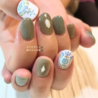 ネイル ショートネイル 森のさんぽ道のネイルデザイン