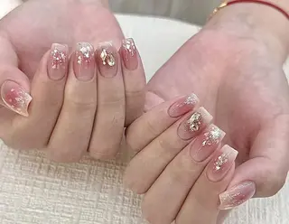 ネイル Pure&Rich Nailのネイルデザイン