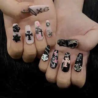 ネイル Tinaネイル 難波のネイルデザイン