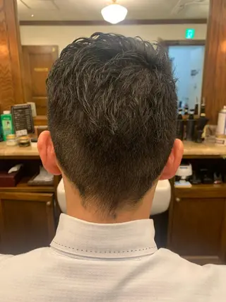 ショート 山内 敢史のヘアスタイル