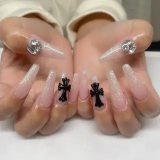 ネイル 💎🐰 saki. m 🐰💎のネイルデザイン
