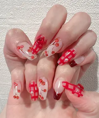 ネイル D-BEAUTY Nailsalonのネイルデザイン