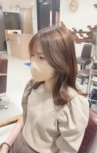 セミロング KAI RIKAのヘアスタイル