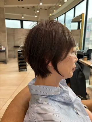 ショート 【表参道】小顔ショー ト /丸みボブ/荒砂のヘアスタイル