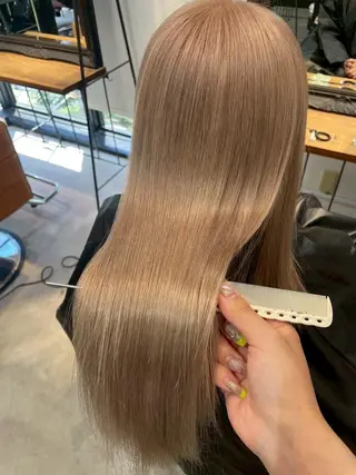 カラー ili 梅田のヘアスタイル
