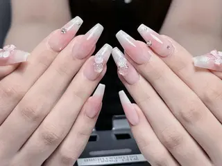 ネイル Yuu🎀 Belle Nailのネイルデザイン