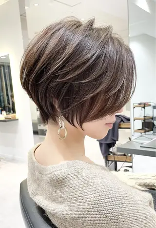 ショート 浅野賢哉🌟縮毛 矯正、ショート🌟のヘアスタイル