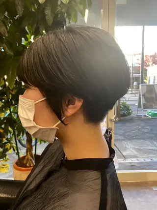 ショート ショート･ウルフ✂︎ 安住有咲子のヘアスタイル