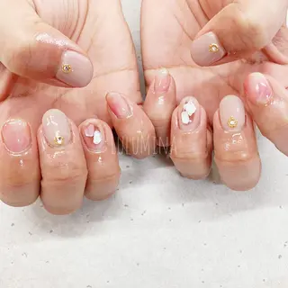 ネイル ルルミーナ ミウのマツエク・マツパデザイン