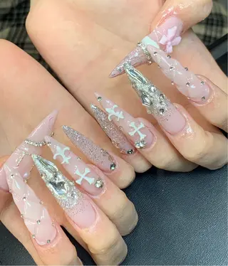 ネイル Iconic Nailのネイルデザイン