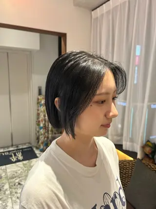 ショート ナチュラルレイヤー |艶髪|AYAKOのヘアスタイル