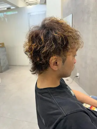 ミディアム パーマ メンズ 似合う髪型見つけます AYAKAのヘアスタイル
