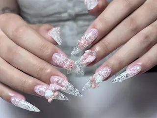 ネイル Yuu🎀 Belle Nailのネイルデザイン