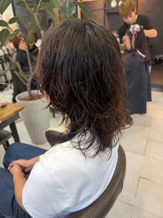 パーマ ヘントナ カイのヘアスタイル
