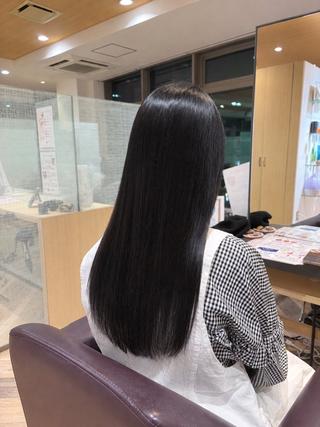 カラー 菊地 楓のヘアスタイル