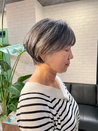ショート レイヤースタイル⭐️ 村上のヘアスタイル