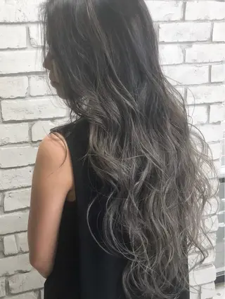 ロング カラー welring hair salonのヘアスタイル