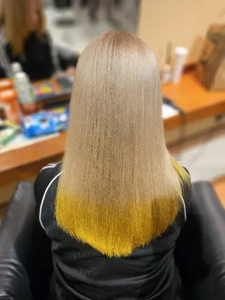 セミロング カラー 馬野郁土 Uhair 本山店のヘアスタイル