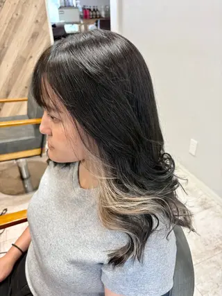 ロング 渡邉 三香子のヘアスタイル