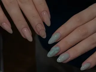 ネイル Flora 🌟のネイルデザイン