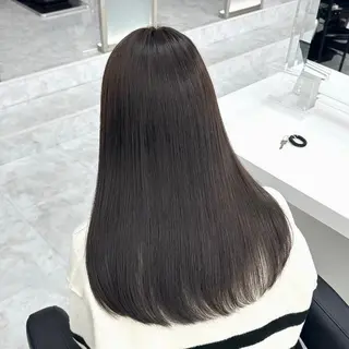ロング カラー 透明感ベージュ🤎 manami👒🌿のヘアスタイル