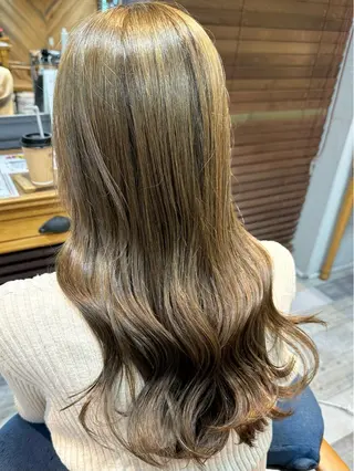 ロング カラー 和田 直也のヘアスタイル